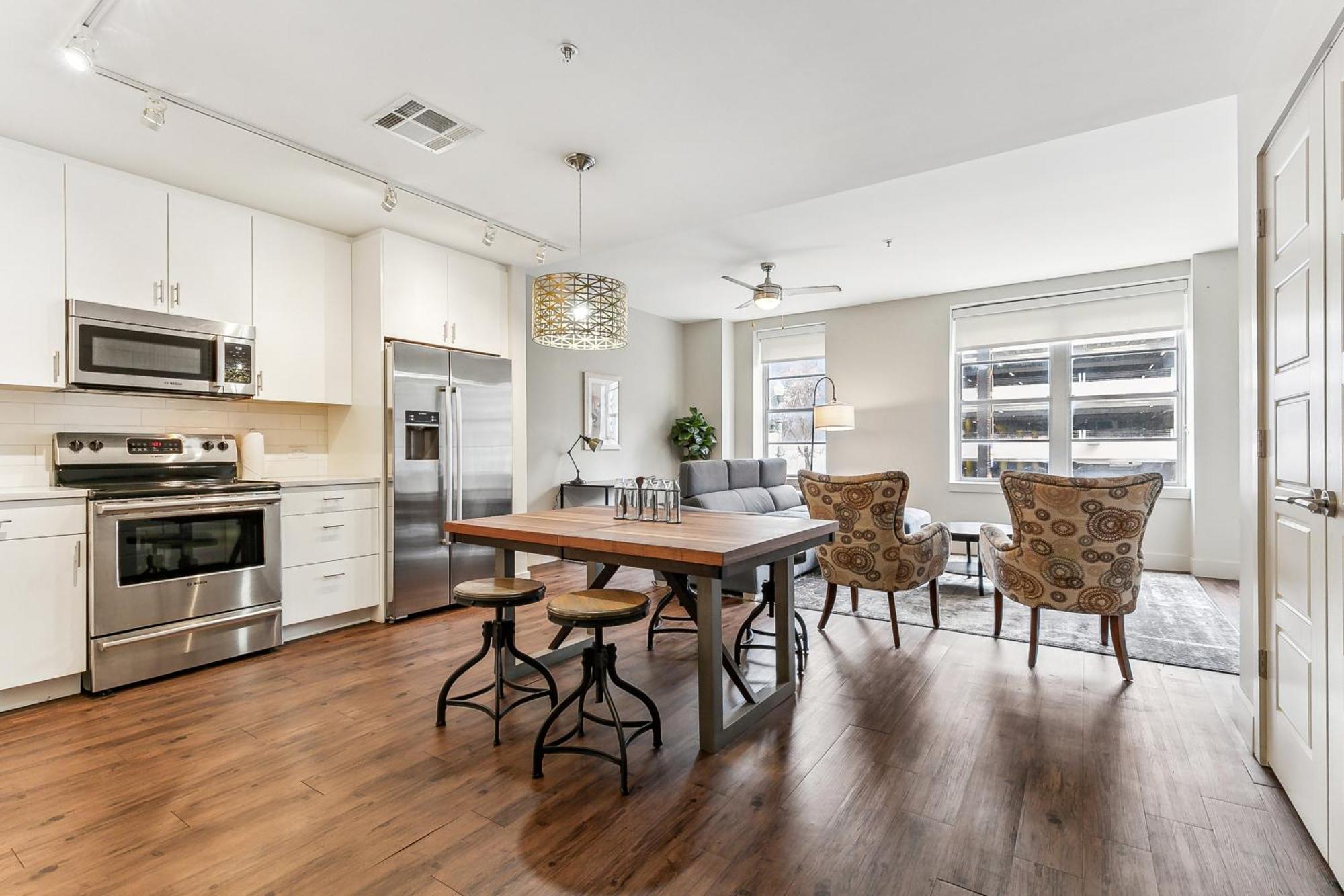 Upscale Condos And Penthouses Close To Canal And Bourbon St New Orleans Dış mekan fotoğraf