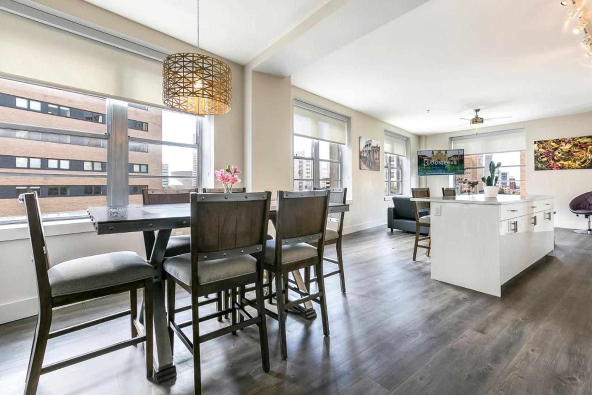 Upscale Condos And Penthouses Close To Canal And Bourbon St New Orleans Dış mekan fotoğraf